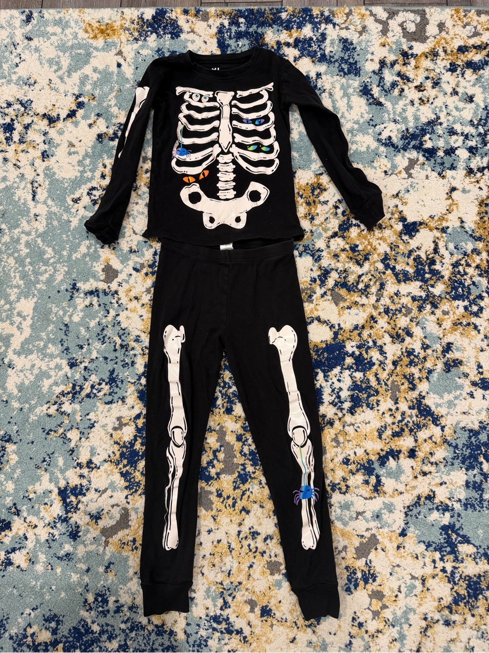 The Children's Place Black Skeleton Glow Pajama Set